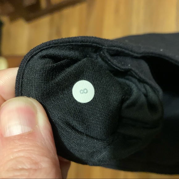 lululemon athletica SE* Lace wunder unders blk sz8 - Picture 4 of 6